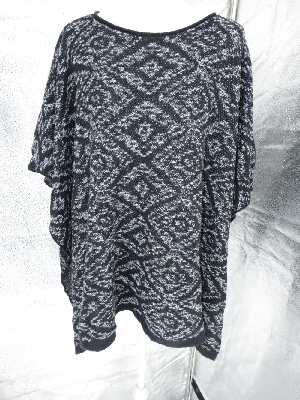 Eileen Fisher Poncho Sweater Black White Patterned Knit Wrap Cape One Size OS